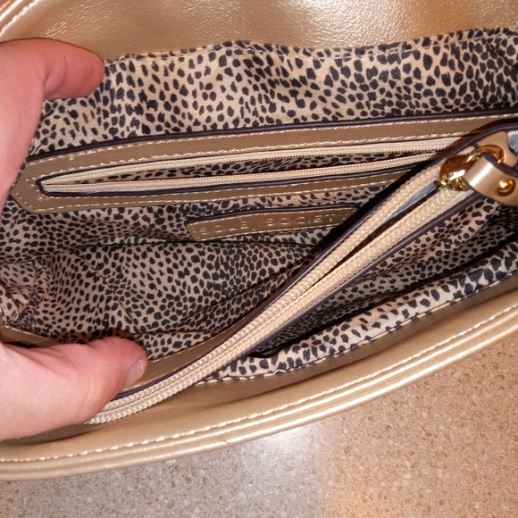 Purse - Picture 4 of 5